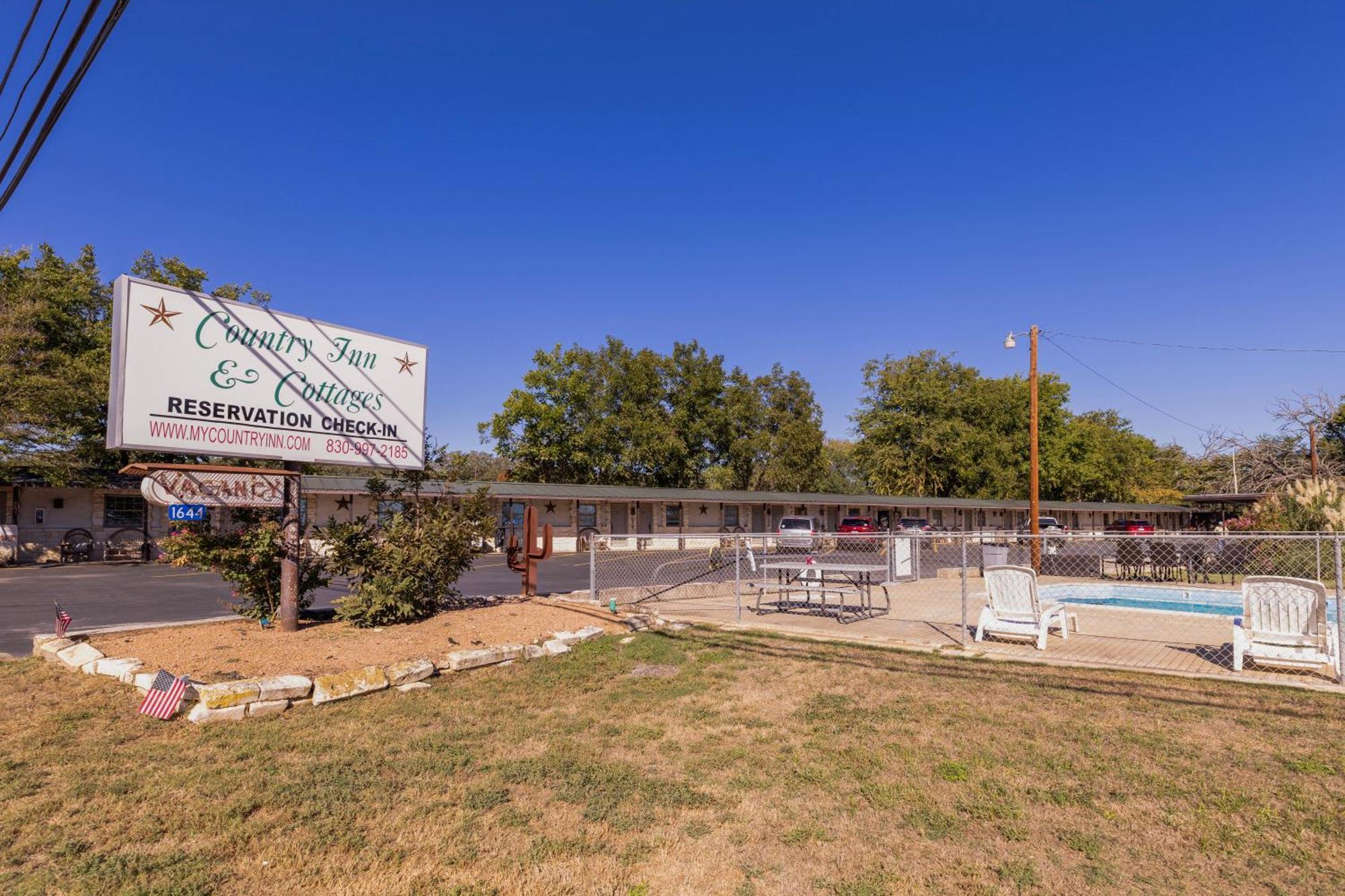 Country Inn Motel Fredericksburg Exterior foto
